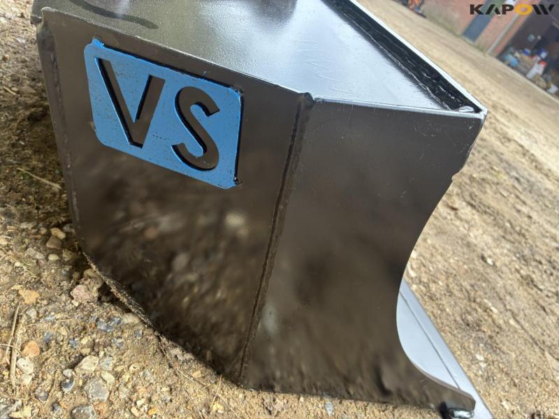 Swedish bucket 100cm with S30/150 hitch 8