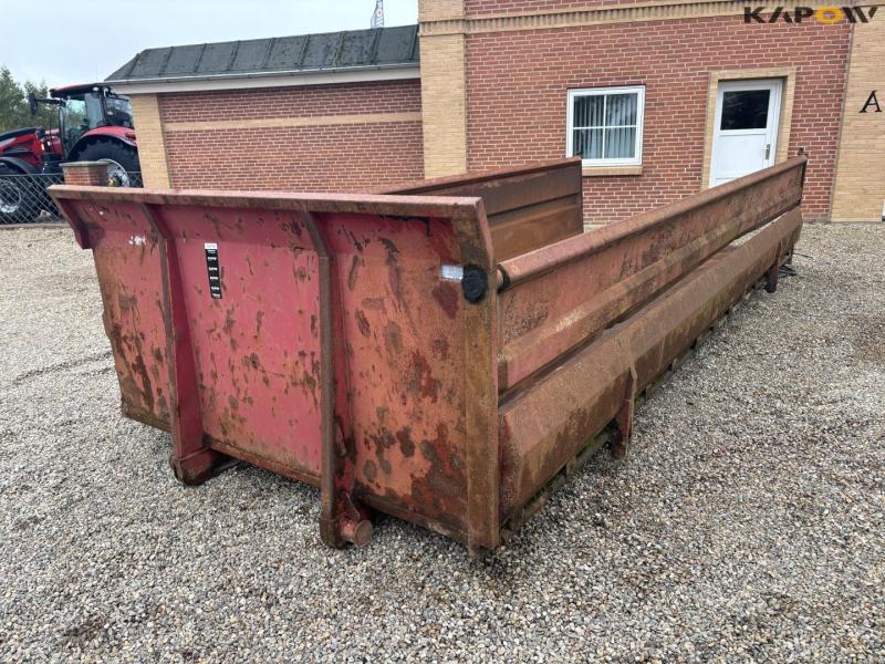 Sydfyns Jernvarefabrik container 1