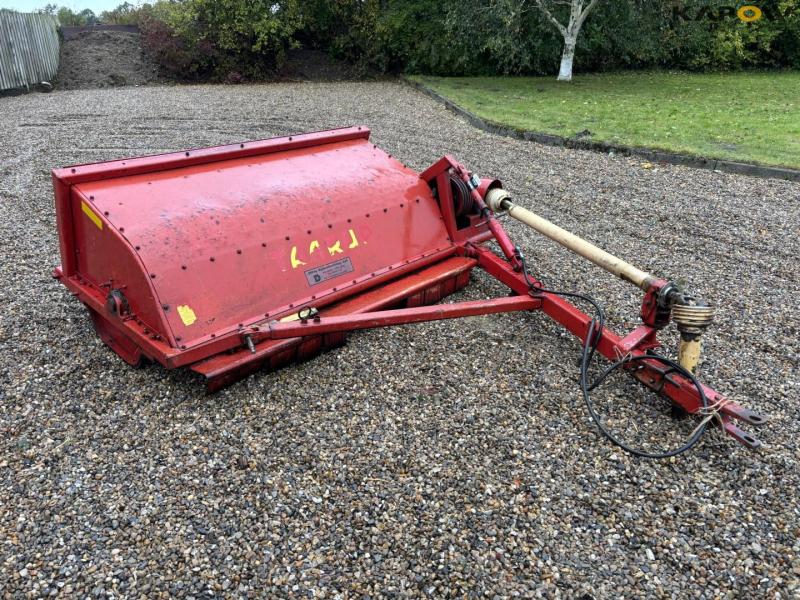 Taarup flail mower 3
