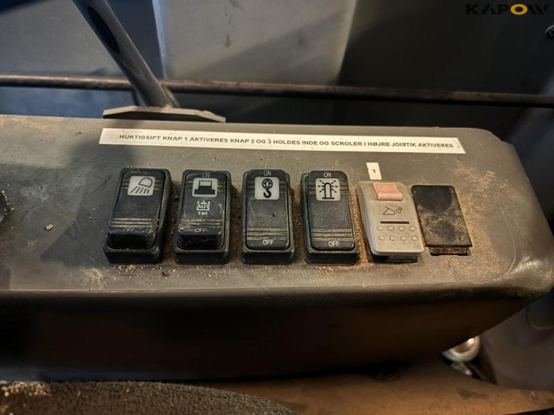 Takeuchi TB1140 excavator 41