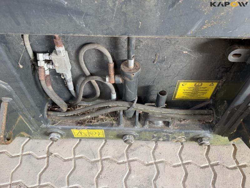 Tanco bale grab with Euro hitch 17