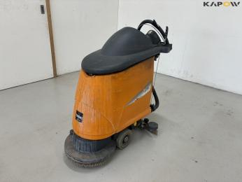 Taski swingo 750B floor scrubber