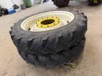 Taurus 270/95-R36 sprayer wheel 5