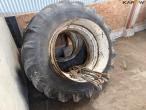 Taurus 580/70-R38 twin wheels 3