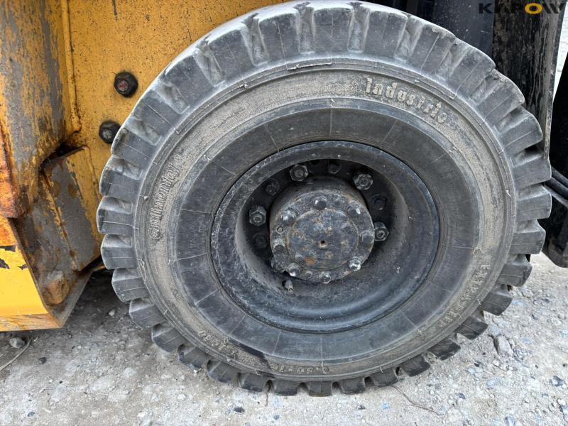 TCM FGE 18-E1 forklift - gas 21