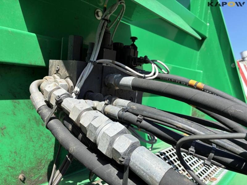 Tebbe HS20 with HS240 spreader and discharge box 29