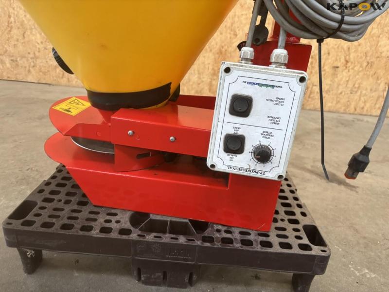 Technik-Plus TP 300 seed drill 7