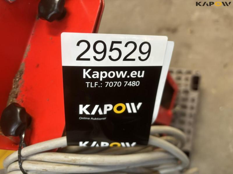 Technik-Plus TP 300 seed drill 21