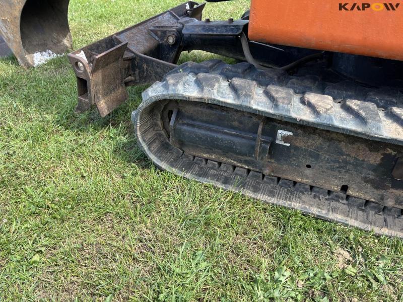 Terex HR 1.6 mini excavator 10