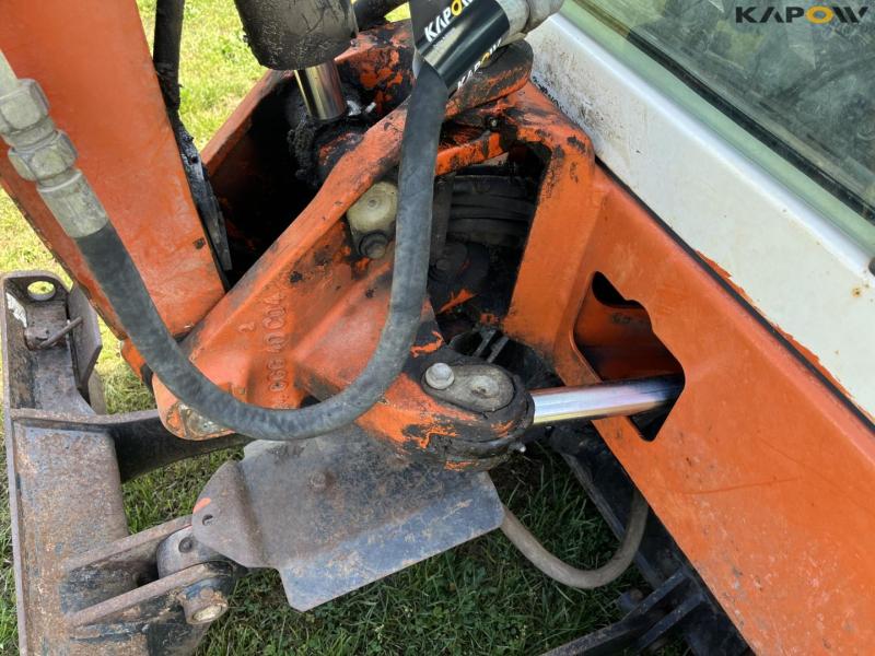 Terex HR 1.6 mini excavator 12