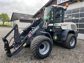 Terex TL120 wheel loader