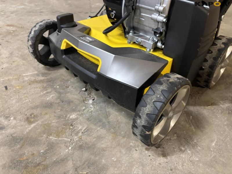 Texas 400TG lawn aerator 9