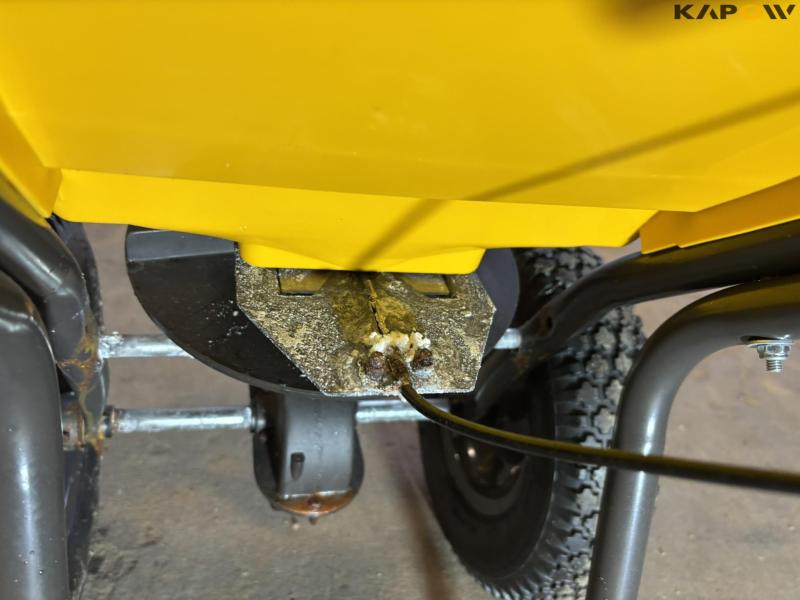 Texas CS3600 salt spreader 12