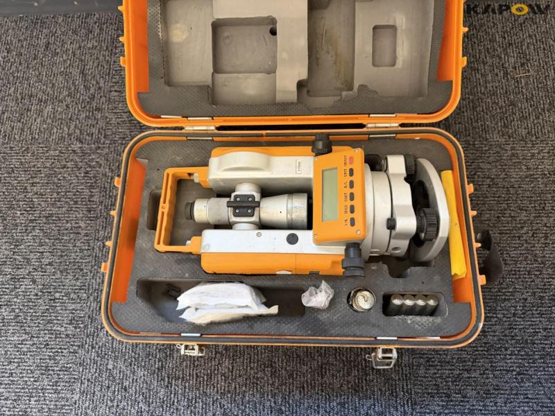 Theis DT5 digital theodolite 5