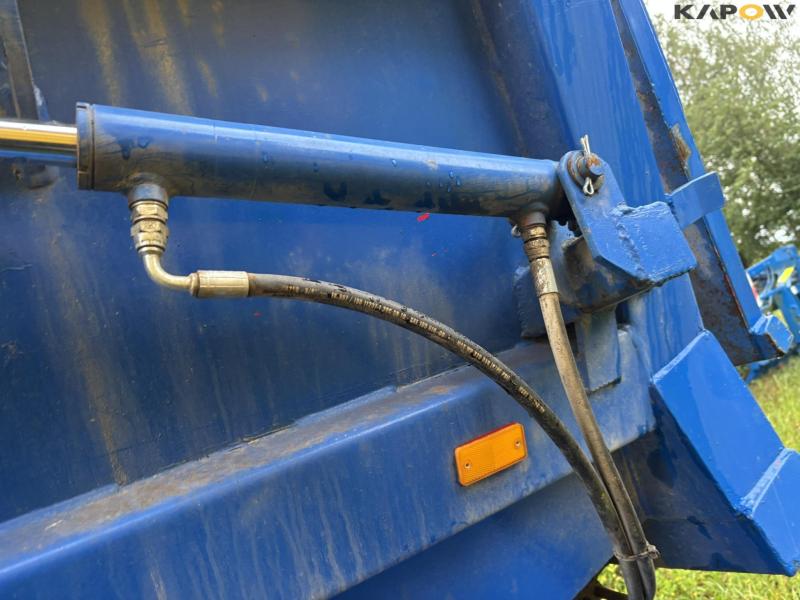 Thompson dump truck 14 tons 37