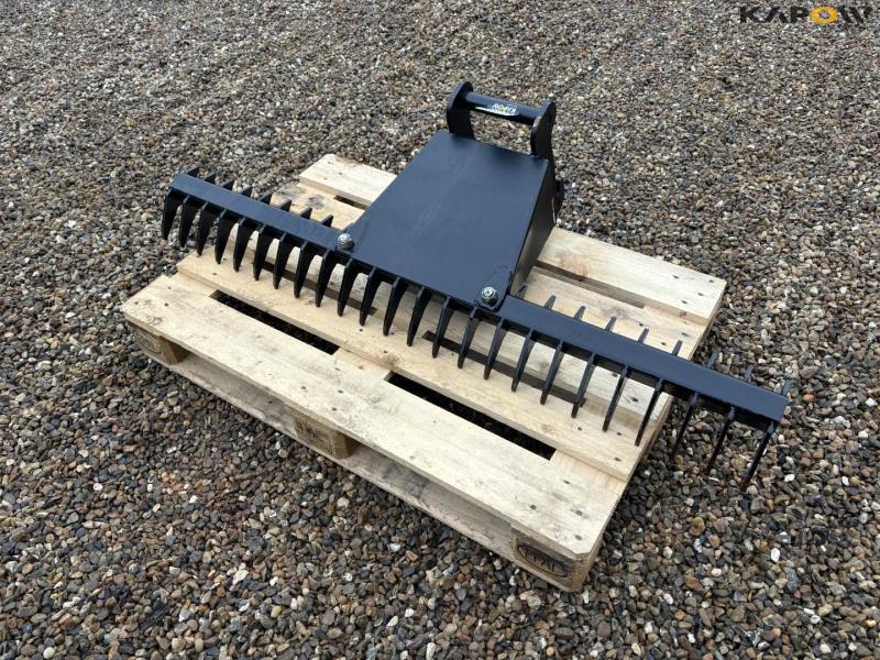 Tiltman rake with S40 hitch 1