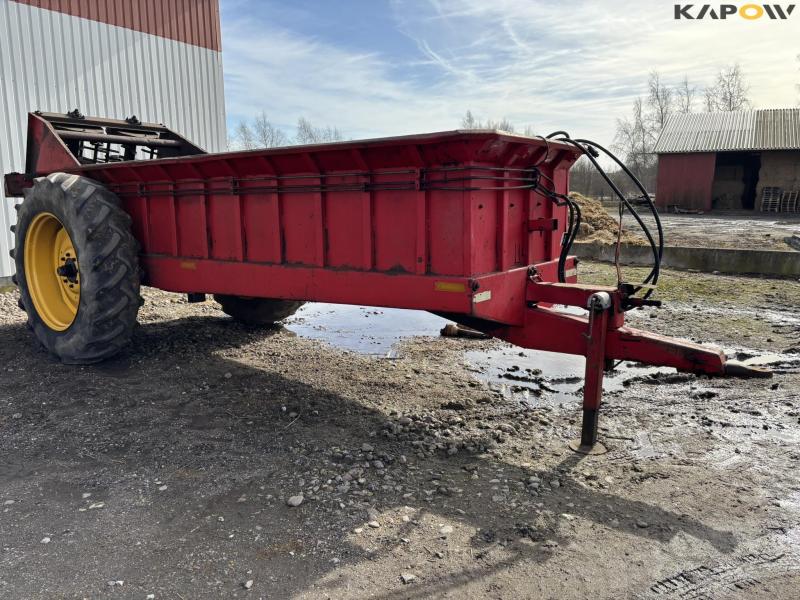 TIM manure spreader 3