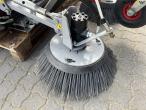Timan Tornado-400 sweeper/vacuum machine 13