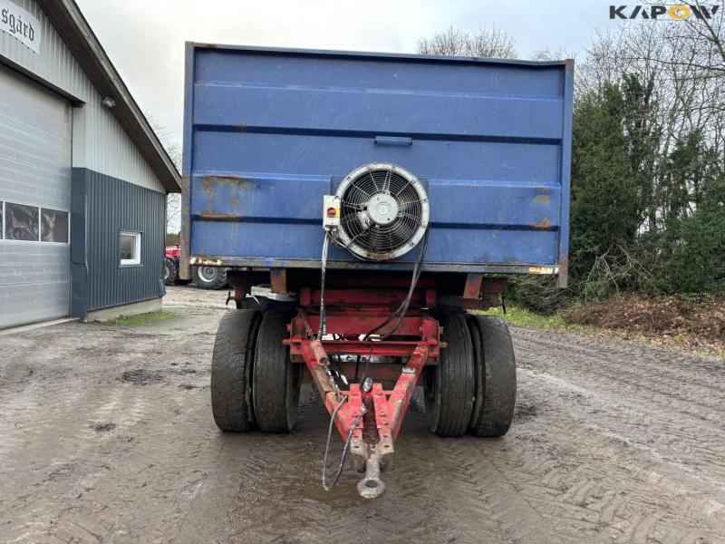 Tipper with drying channel 2