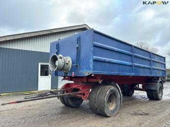 Tipper with drying channel