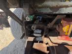 Tipper with trailer hitch 23