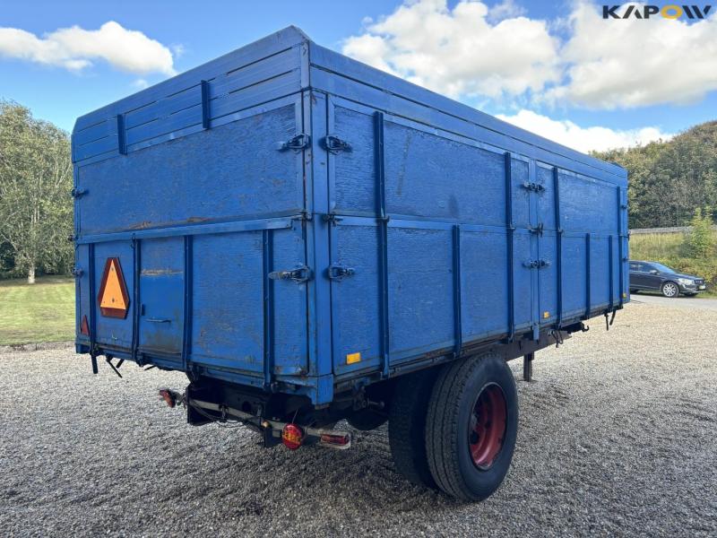 Tipper truck for grain drying 5