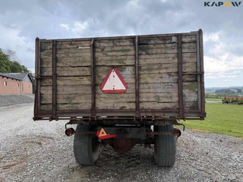 Tipper truck 6