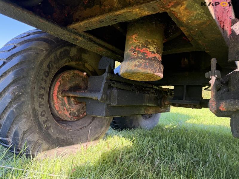 Tipper truck 30