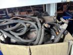 EMPTY THE ROOM 221