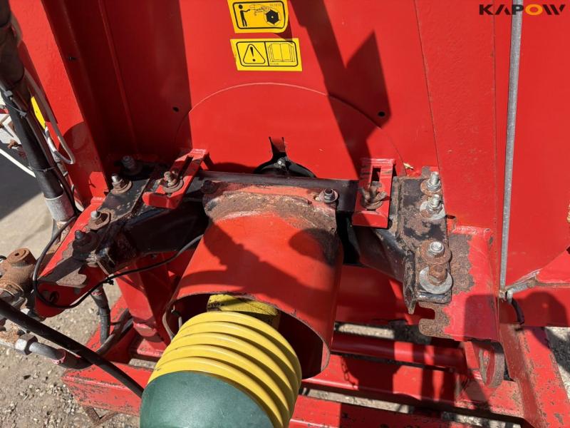 Tomahawk 505M straw chopper 12