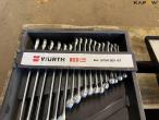 Socket wrench set and combination wrench set 16