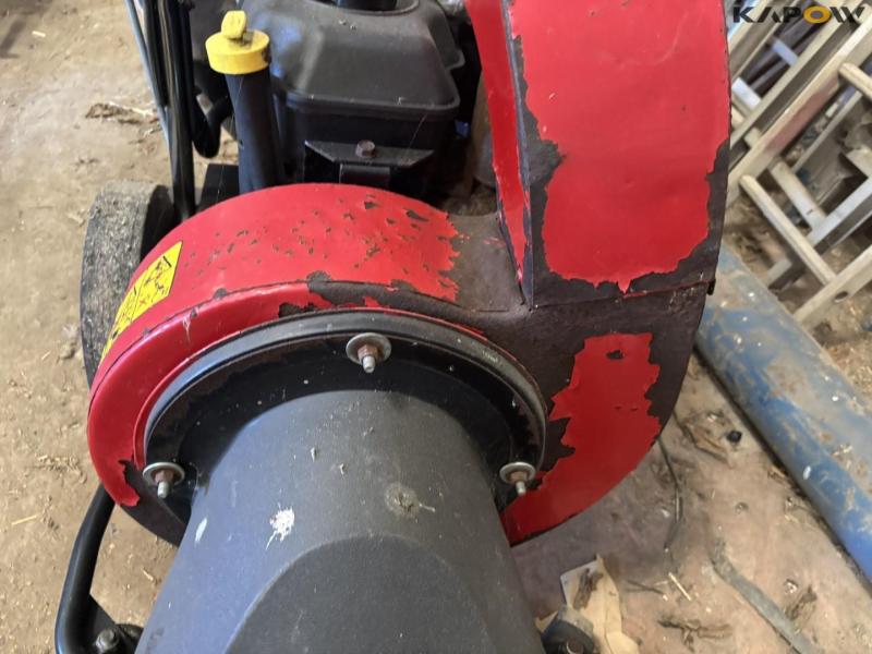 Toro leaf blower 8