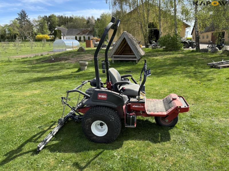 Toro Sand Pro 2040Z bunker rake 4