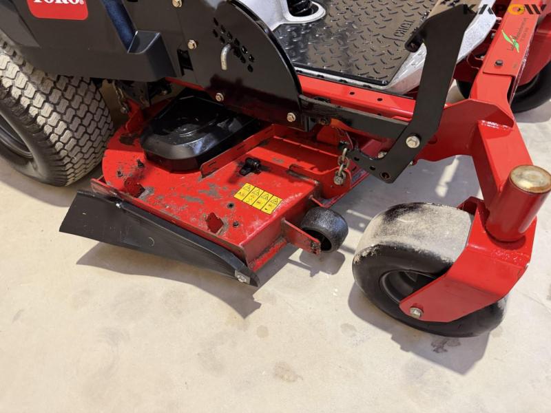 Toro zero turn lawn mower 140cm 11