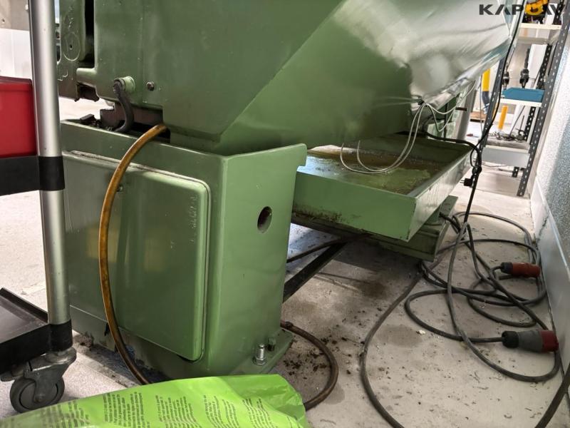 Tos Trencin SN40C lathe 28