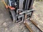 Toyota 42-7FGF25 forklift 11