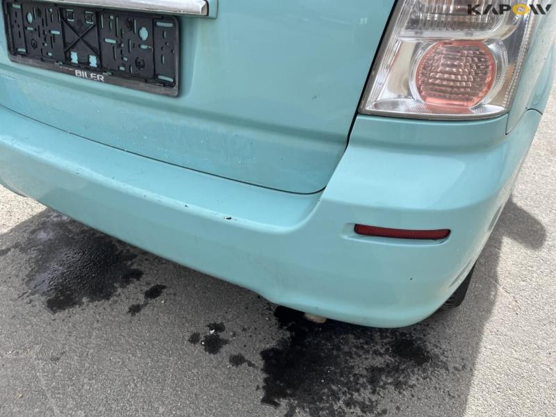 Toyota corolla verso van 13