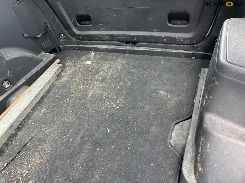 Toyota corolla verso van 19