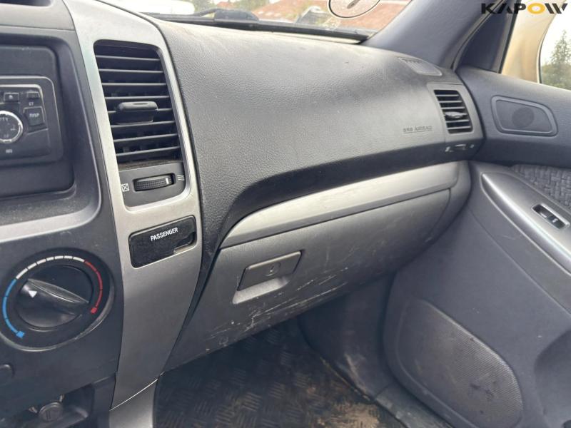 Toyota Land Cruiser 3.0 D-4D van 57