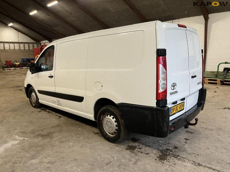 Toyota Proace van 7