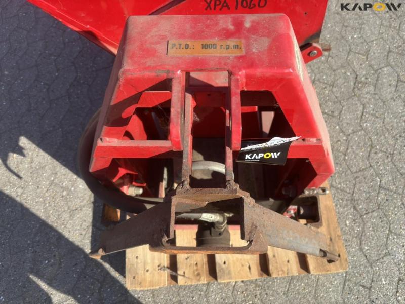 TP 100V woodchipper with a-frame 12