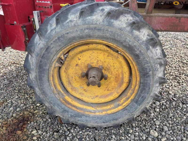 TP 270 wood chipper 26