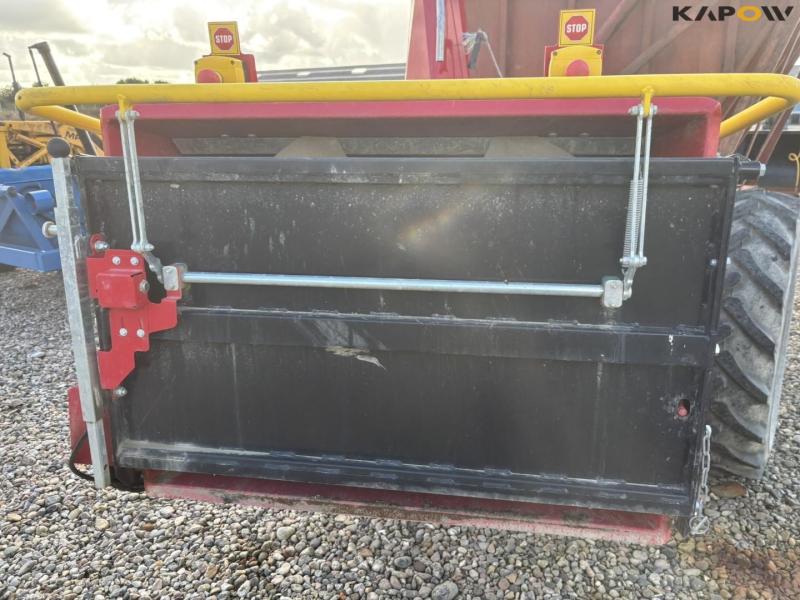 TP 270 wood chipper 38