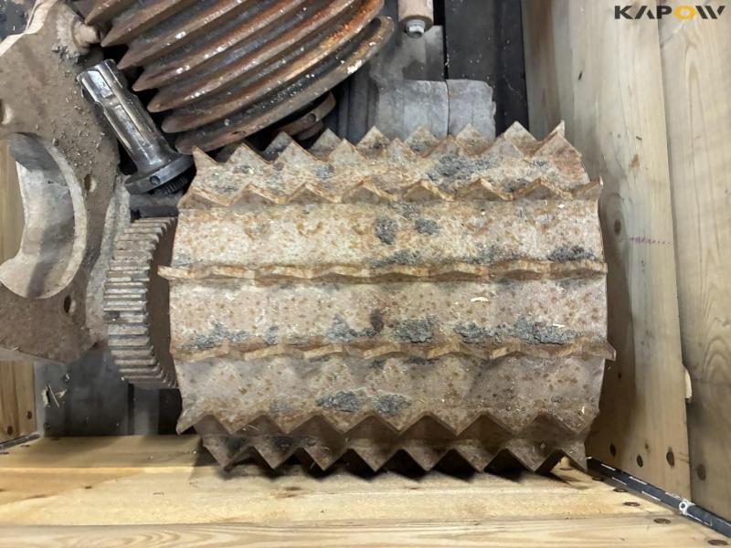 TP feed rollers/ Pulleys/ Pumps 14