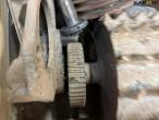 TP feed rollers/ Pulleys/ Pumps 16
