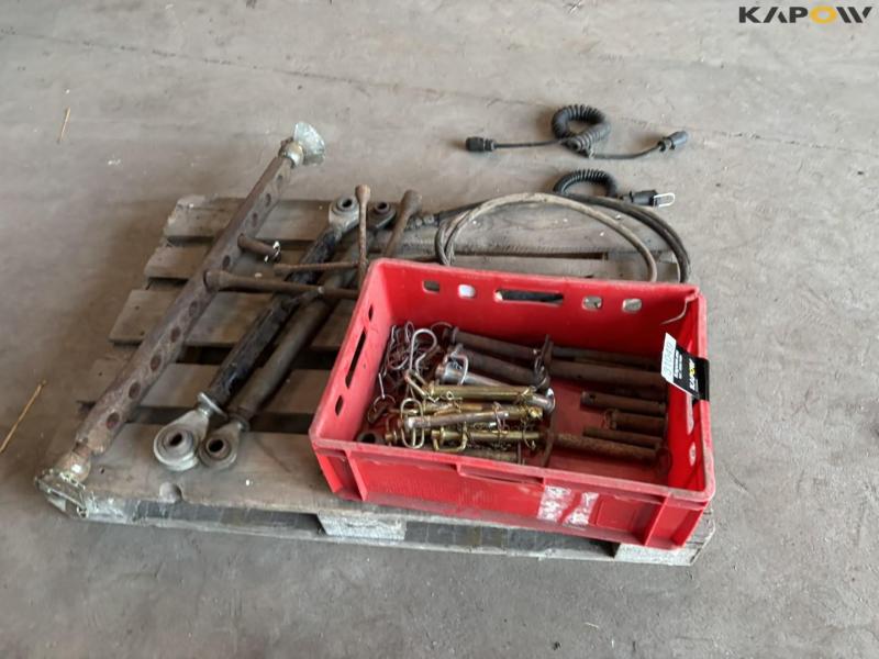 Drawbar and equipment 3