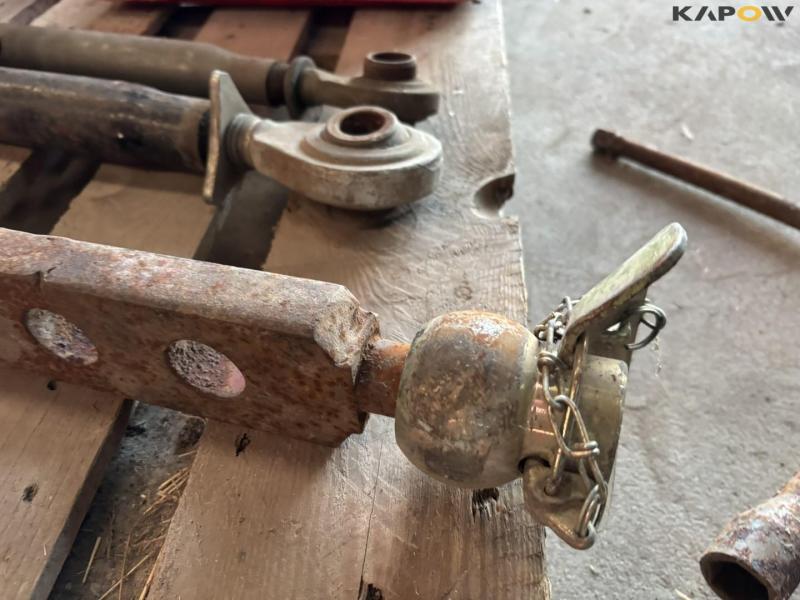 Drawbar and equipment 19