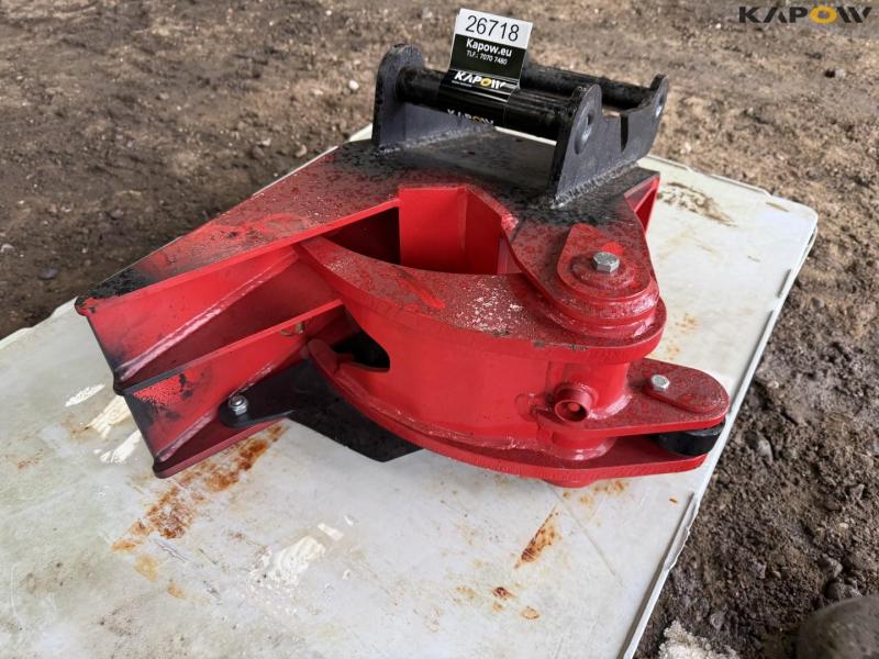 Tree pruner with S40 hitch 10