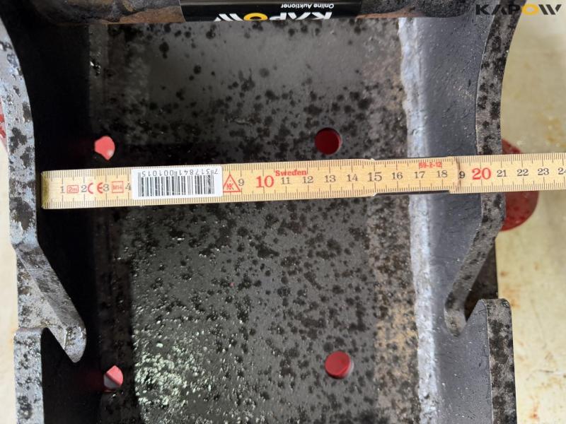 Tree pruner with S40 hitch 15