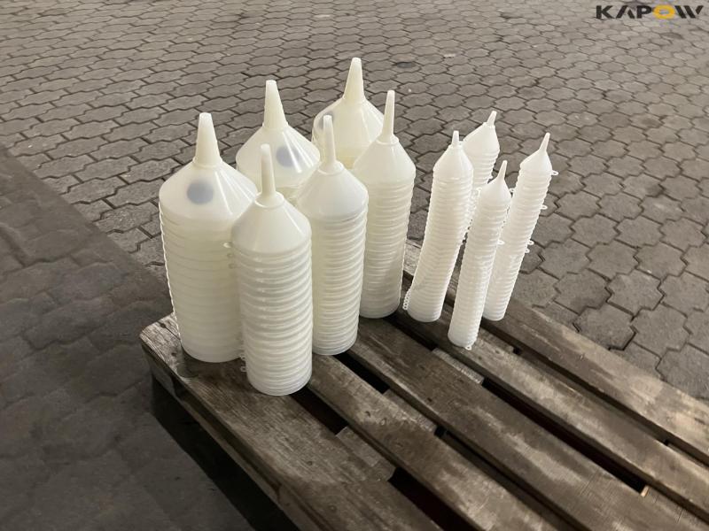 Funnels - 4 different sizes - New 4